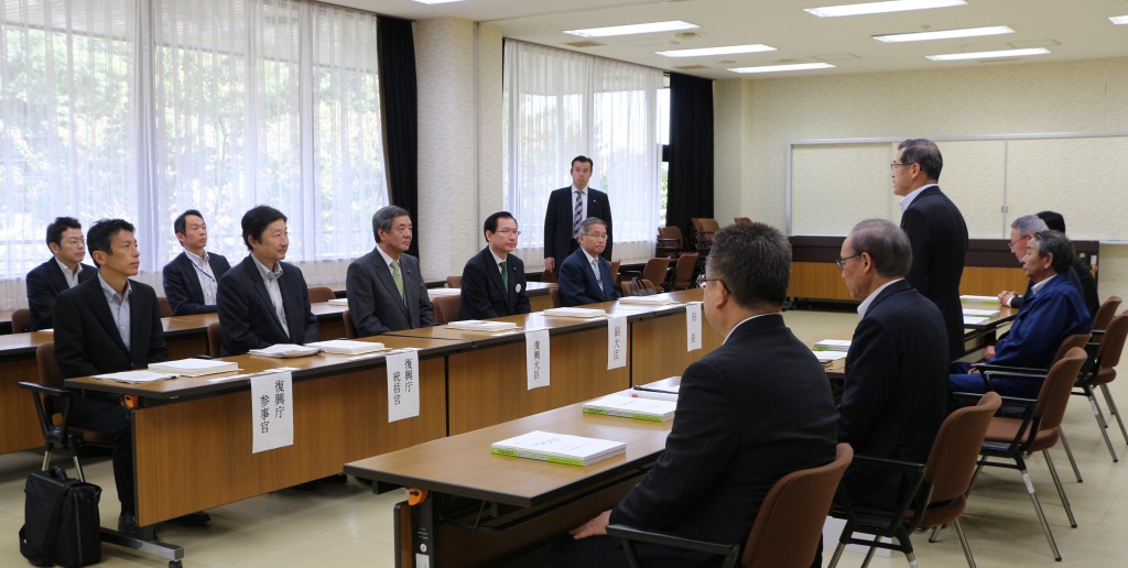 竹下大臣の来庁のようす