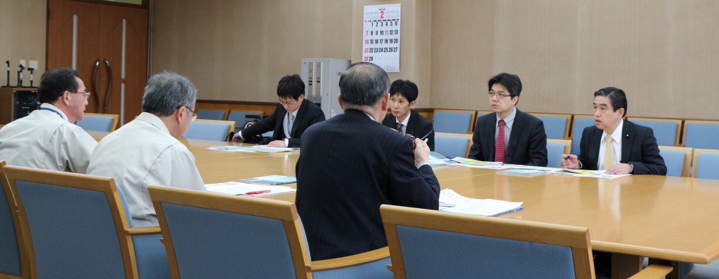 若松復興副大臣との会談のようす画像